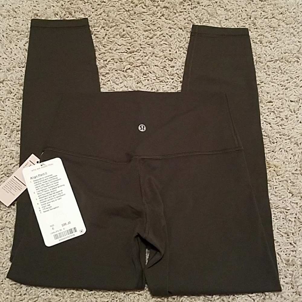 NWT Lululemon Align pants